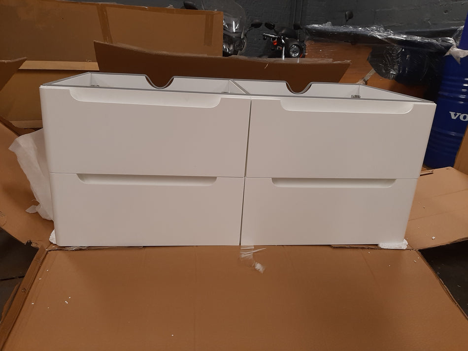 Nieuw badkamermeubel met dubbele wasbak van 120 cm breed + spiegel