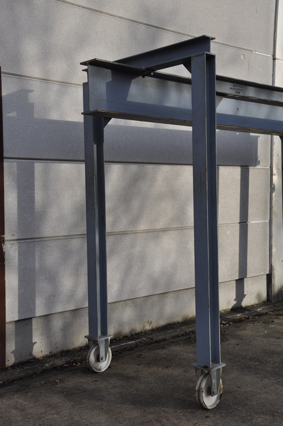 Stevige verrijdbare constructie voor takel / rolwagen / giraf / motortakel