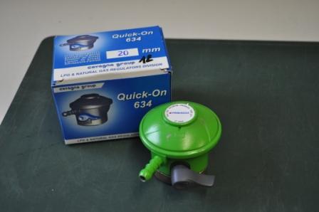 Quick-on propaan ontspanner voor CUBE gasflessen - gasbarbecue - NIEUW!!