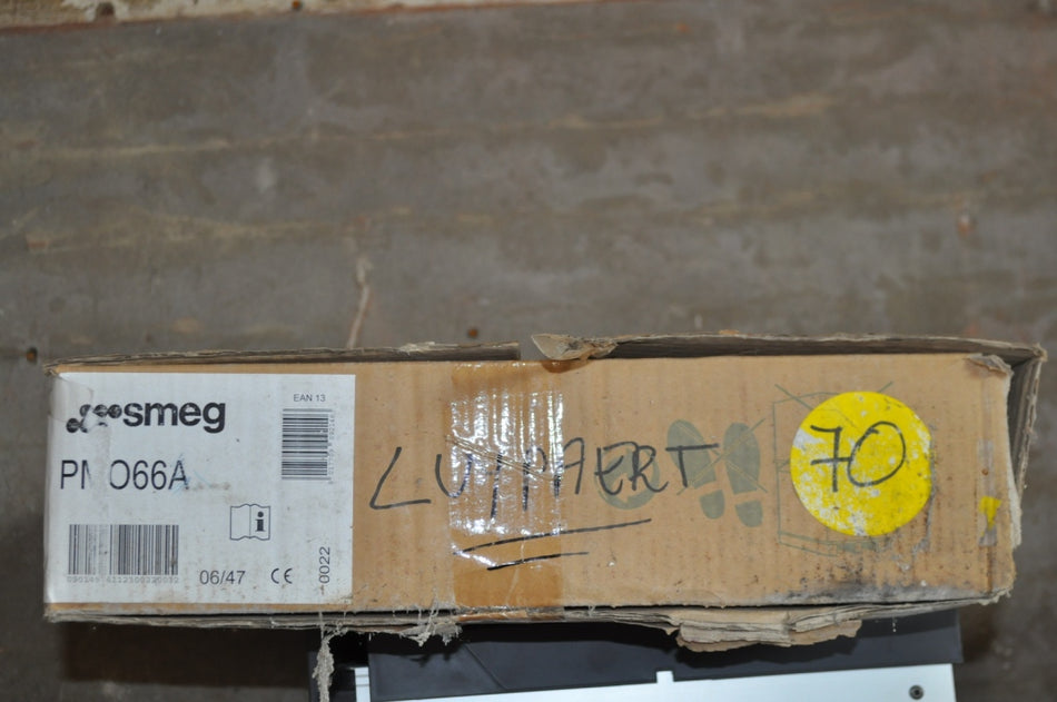 SMEG liftdeur voor microgolf / magnetron / SMEG PMO66A