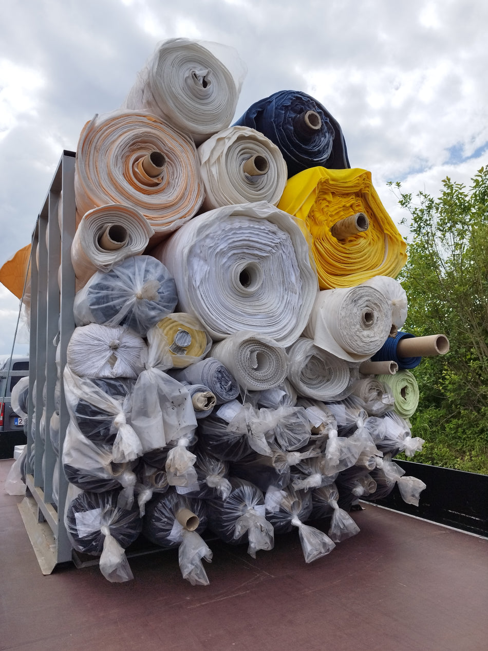 Lochfilet - netstof - TEXTIEL - zwart - blauw - grijs - groen - roos