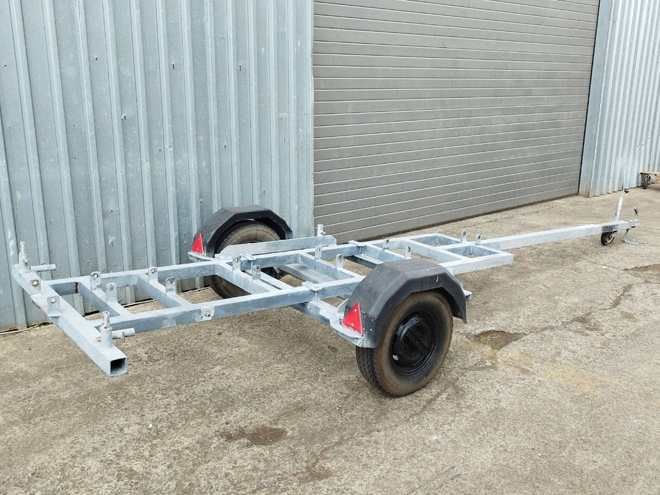 Plateau aanhangwagen voor boot - 575 x 140 cm - boottrailer - boot aanhangwagen
