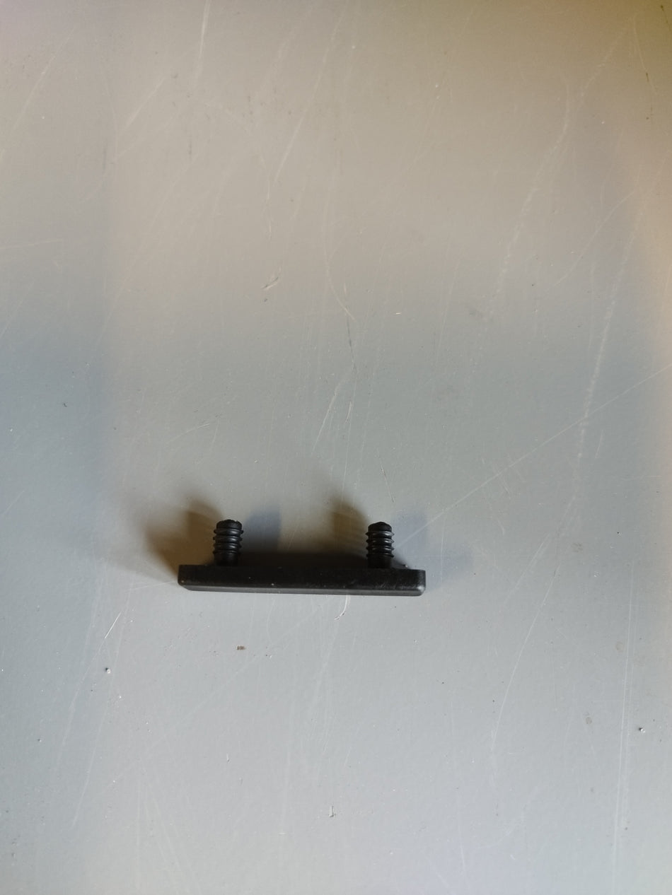 Meubelglijders bumpers voor metalen profielen 50x10x4 mm - 1000 stuks