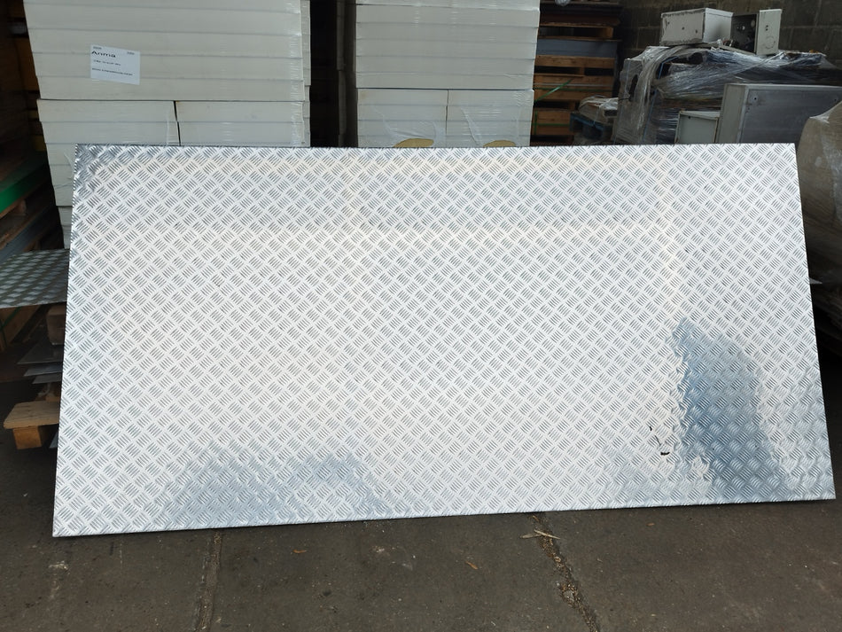Aluminium traanplaat 2000x1000x3/5 of 5/7 mm