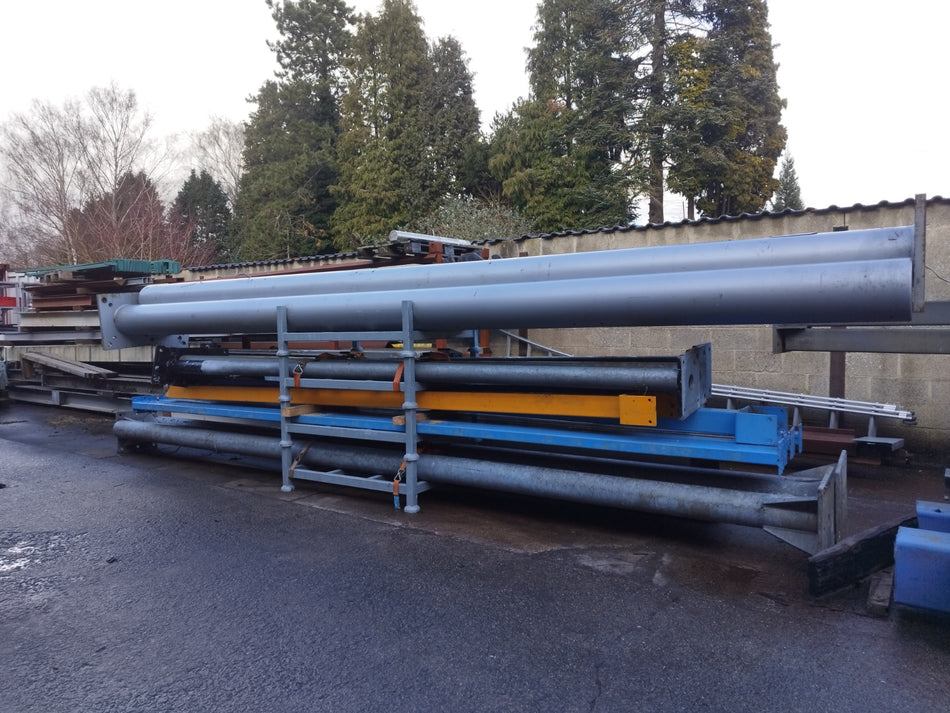 Metalen palen - reclamezuil - reclamebord - verlichtingspaal