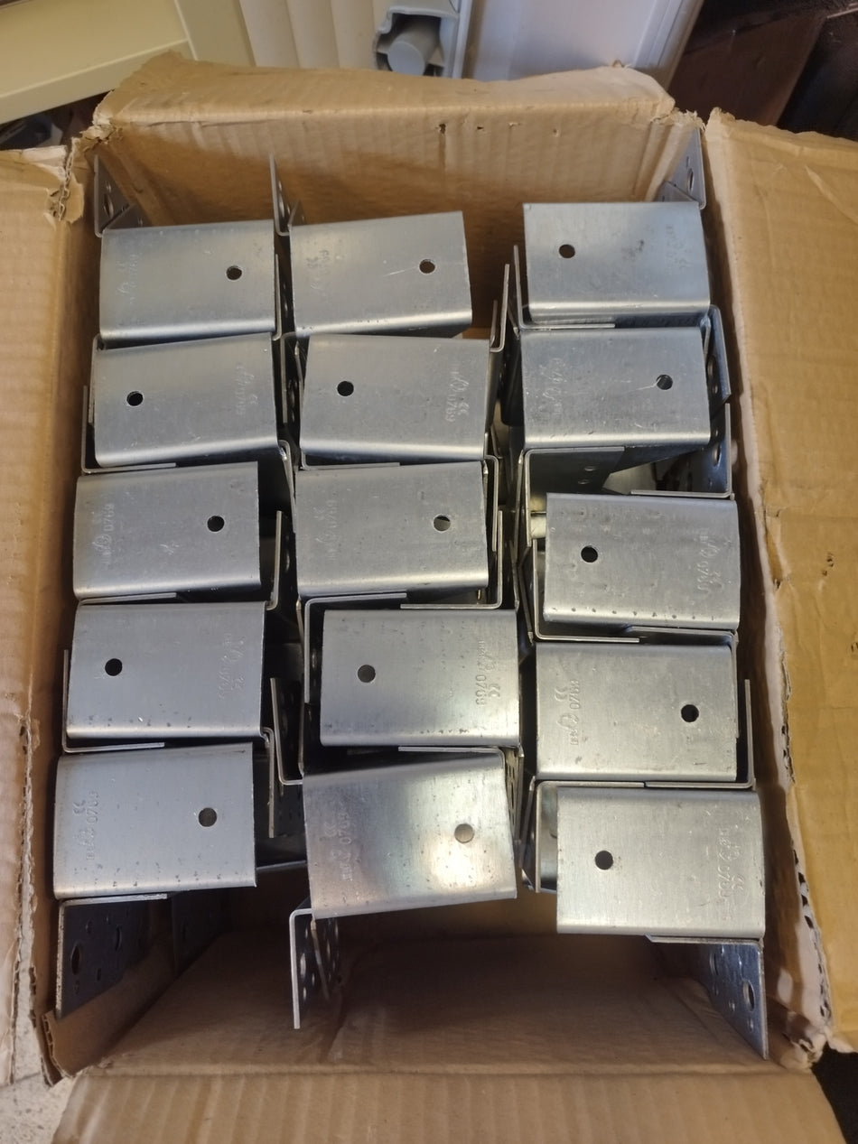 Gegalvaniseerde raveeldrager 260 / 50 x 105 mm - NIEUW!