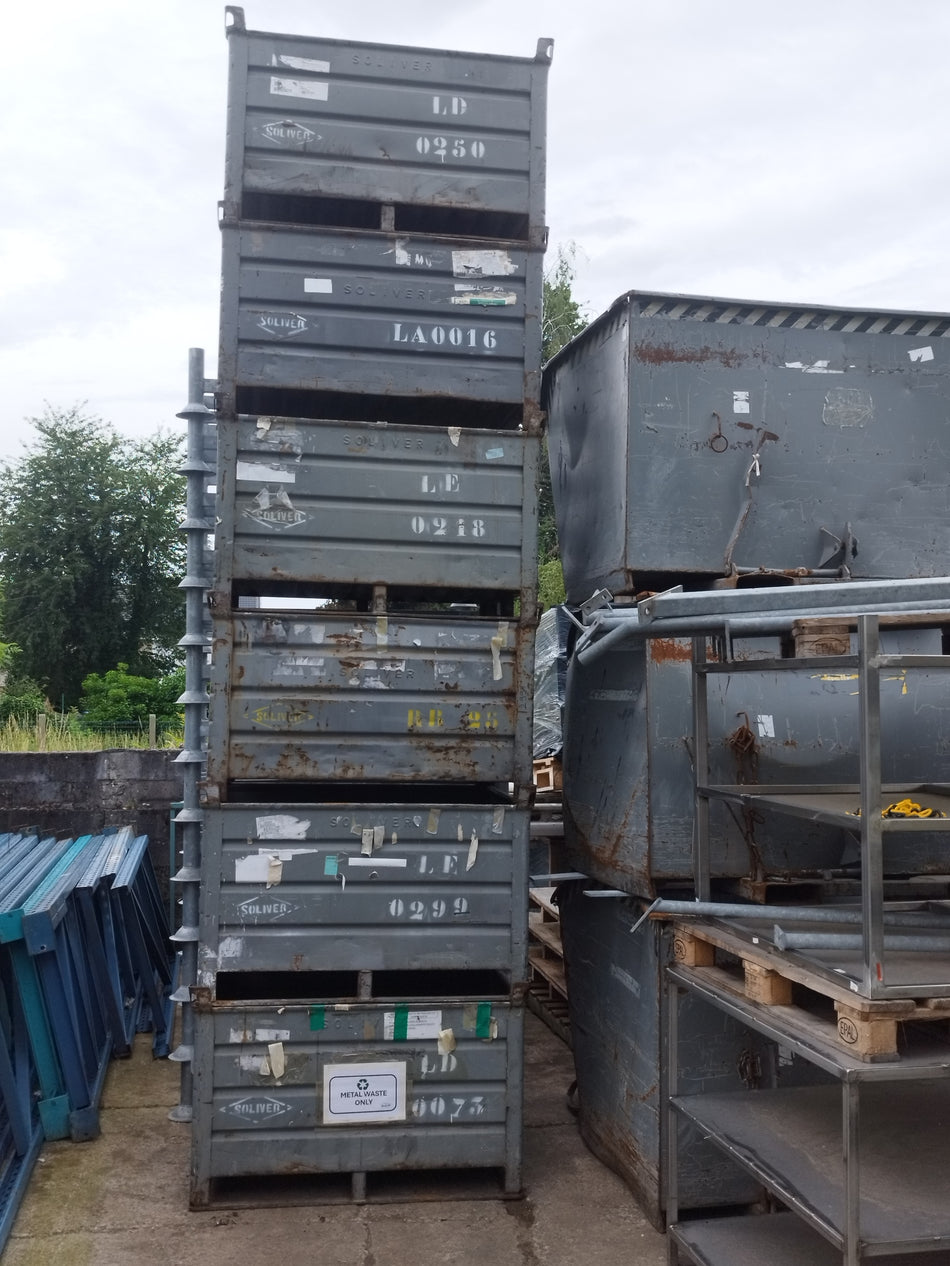 Metalen stapelbak - opslagbak - palletbak - afvalbak - stapelbaar