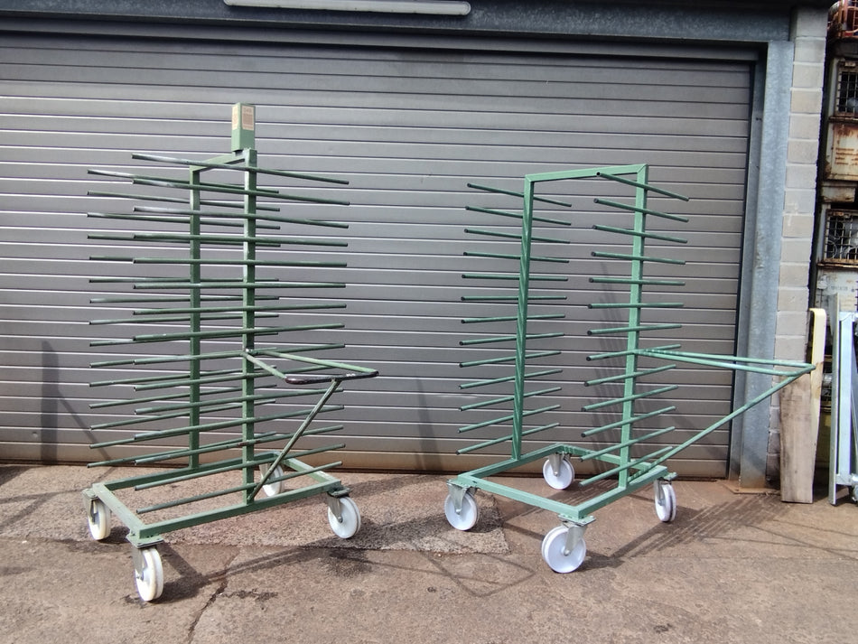 Transportwagen - intern transport - magazijnkar - plateauwagen - werktafel - droogrek