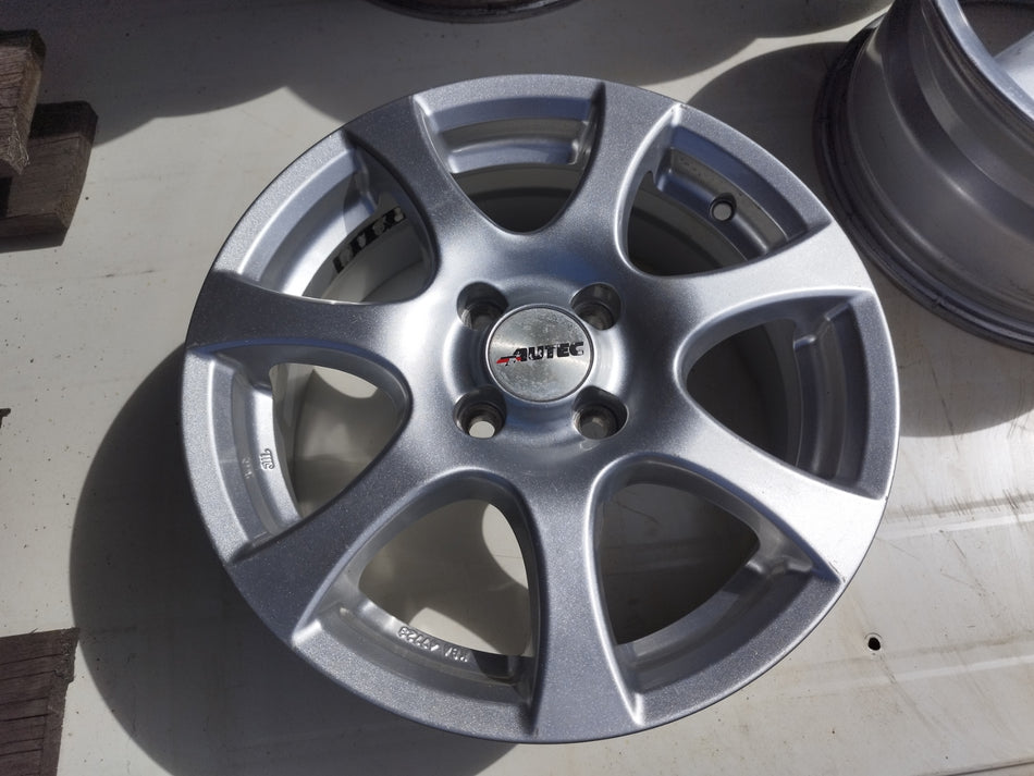 Aluminium velgen van het merk Autec en Borbet - 15 inch