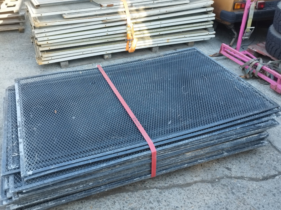 Metalen draadpaneel - afsluiting - hondenhok - volière - strekmateriaal